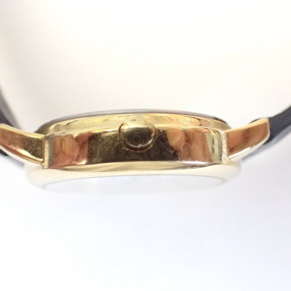 TIMEX INDIGLO CR2016CELL Gold Leather Unisex Wristwatch - Picture 7 of 7